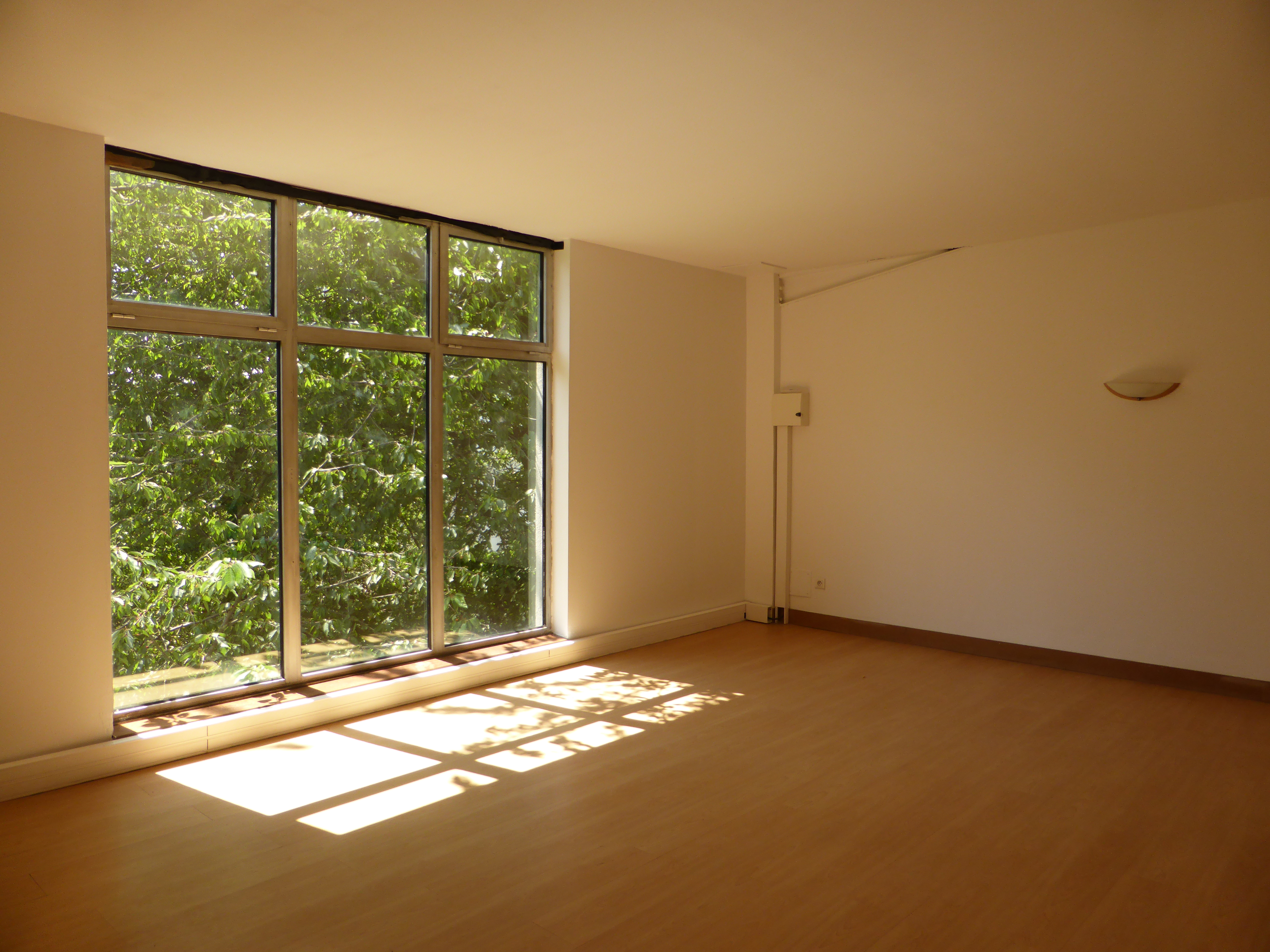 BUREAU 117 2